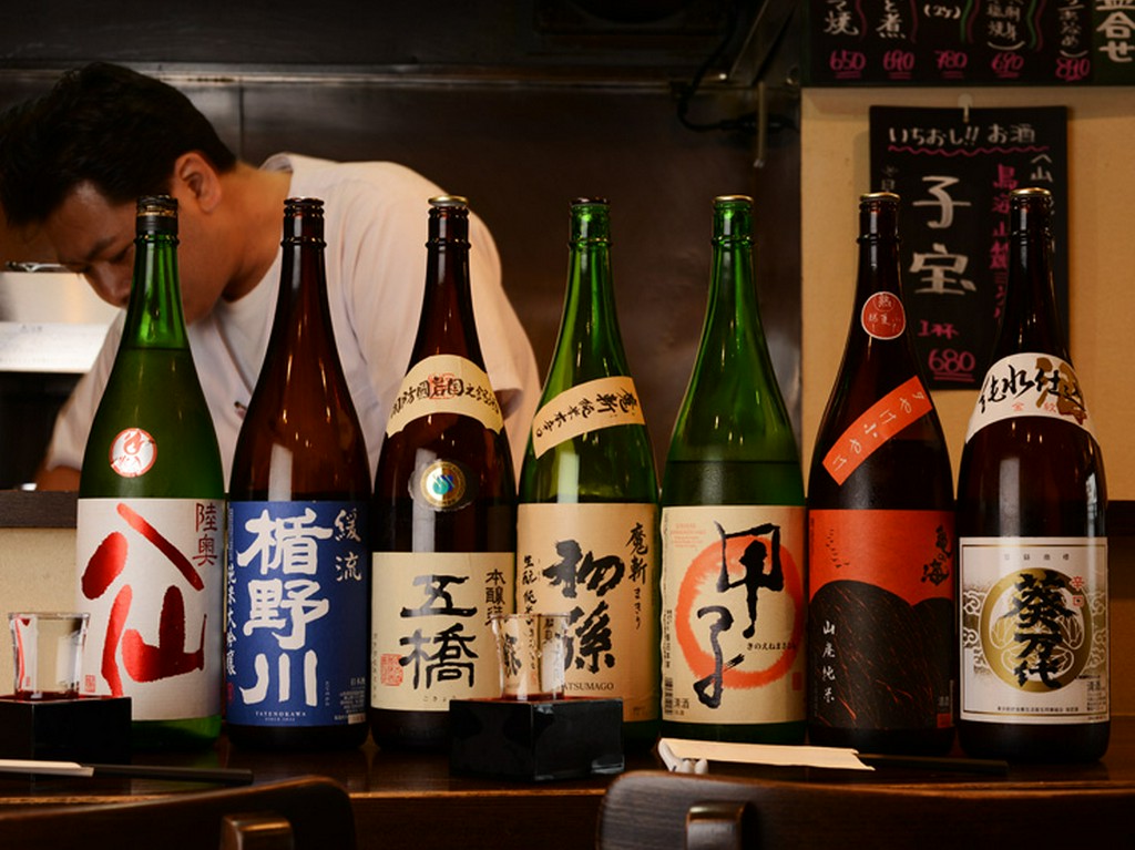 日本酒も季節によって違うものを取りそろえています