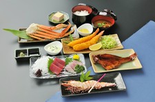 【はなみずき】自慢のお料理をお手頃コースで満喫！＋1500円で2H飲み放題付。
