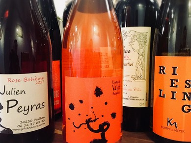 ソムリエでもあるシェフが厳選した、世界各国50種の赤白を堪能