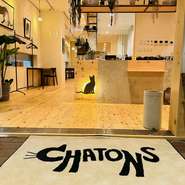 カジュアルな内装でお気軽にご入店いただけます。