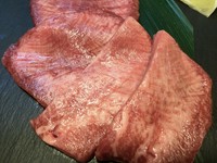 超希少な黒毛和牛のタンの為
数量限定