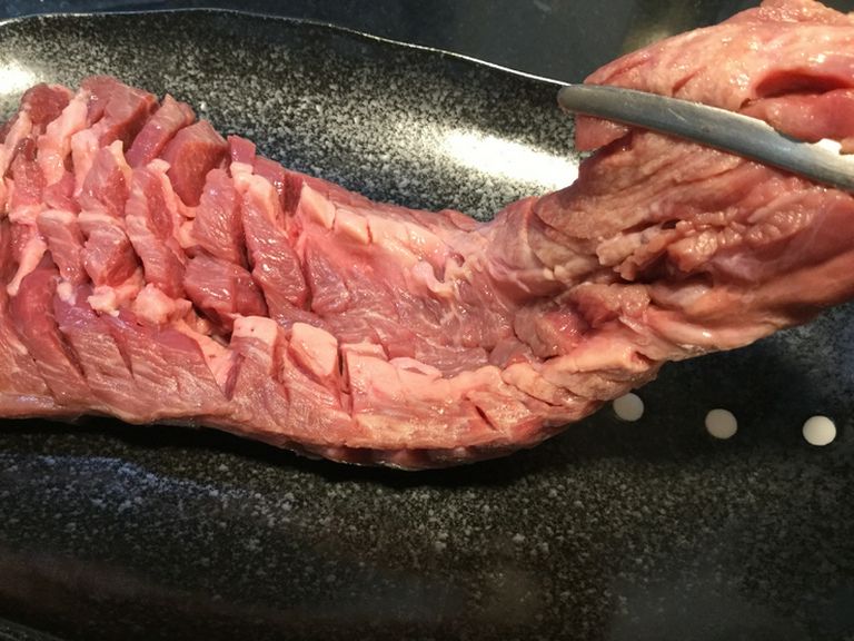 ダイナミック牛タン塩ステーキ