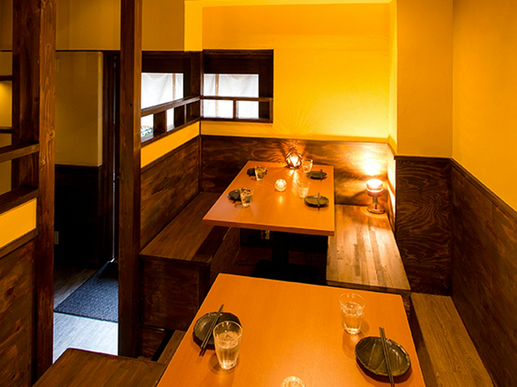 落ち着いた大人な雰囲気あふれる空間を演出