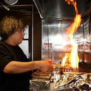 お客さまが満足できる料理、接客を。親しみやすい雰囲気です