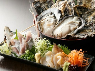 オーナー自ら豊洲で仕入れる【ひだりうまでん助】の『鮮魚』