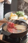※すきやきは個室でのご利用にて承るため、別途個室料金を頂戴しております。