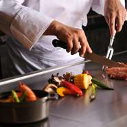 「鉄板焼」のその他ディナーコースは、「料理ページ －◆鉄板焼 ディナー◆」をご覧ください。