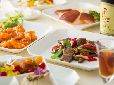 「星ヶ岡」伝統のオーダー式バイキング