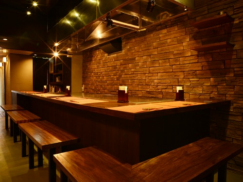 カウンターがある１階