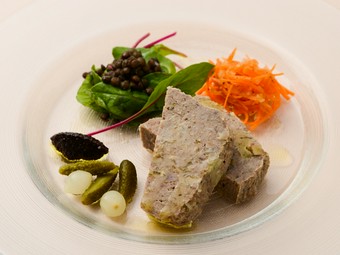 フランスの家庭料理をアレンジ『田舎風お肉のテリーヌ』