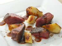 『フランス産 鴨の胸肉のロースト イチジクソース』