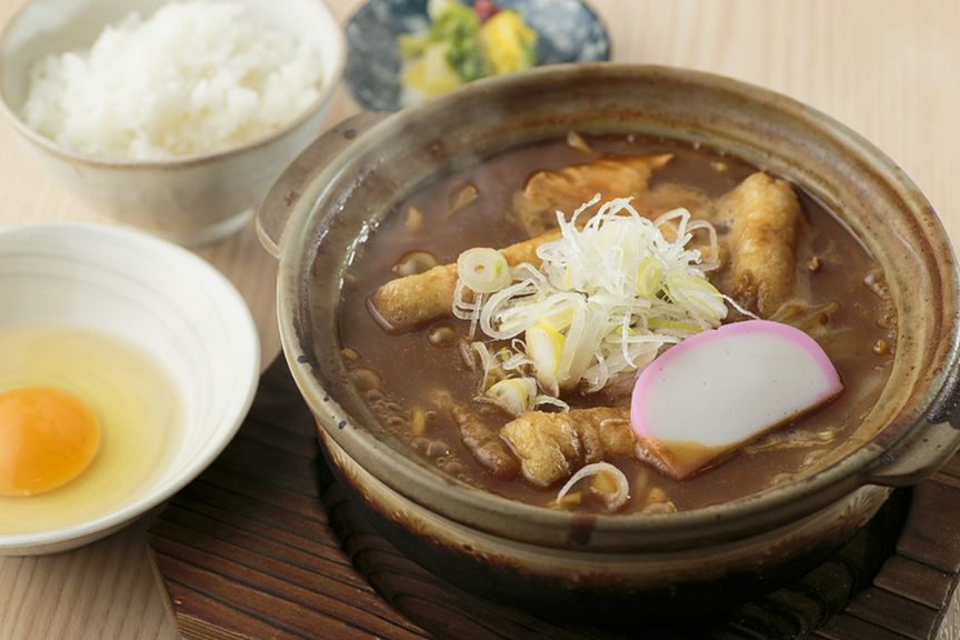 当店イチオシのおすすめメニュー『味噌煮込うどん定食』