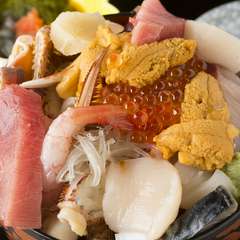 地元産の獲れたての味を満喫するならこの逸品！『北三陸ご飯』