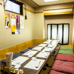 お座敷席でゆったりと