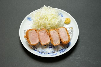 厳選特上ヒレカツ（140g）