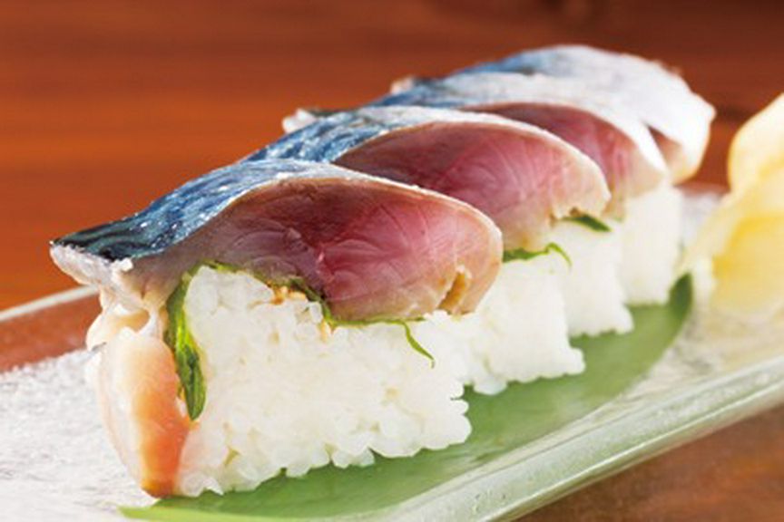 素材の旨味を存分に活かした『さばの棒ずし』も人気の一品