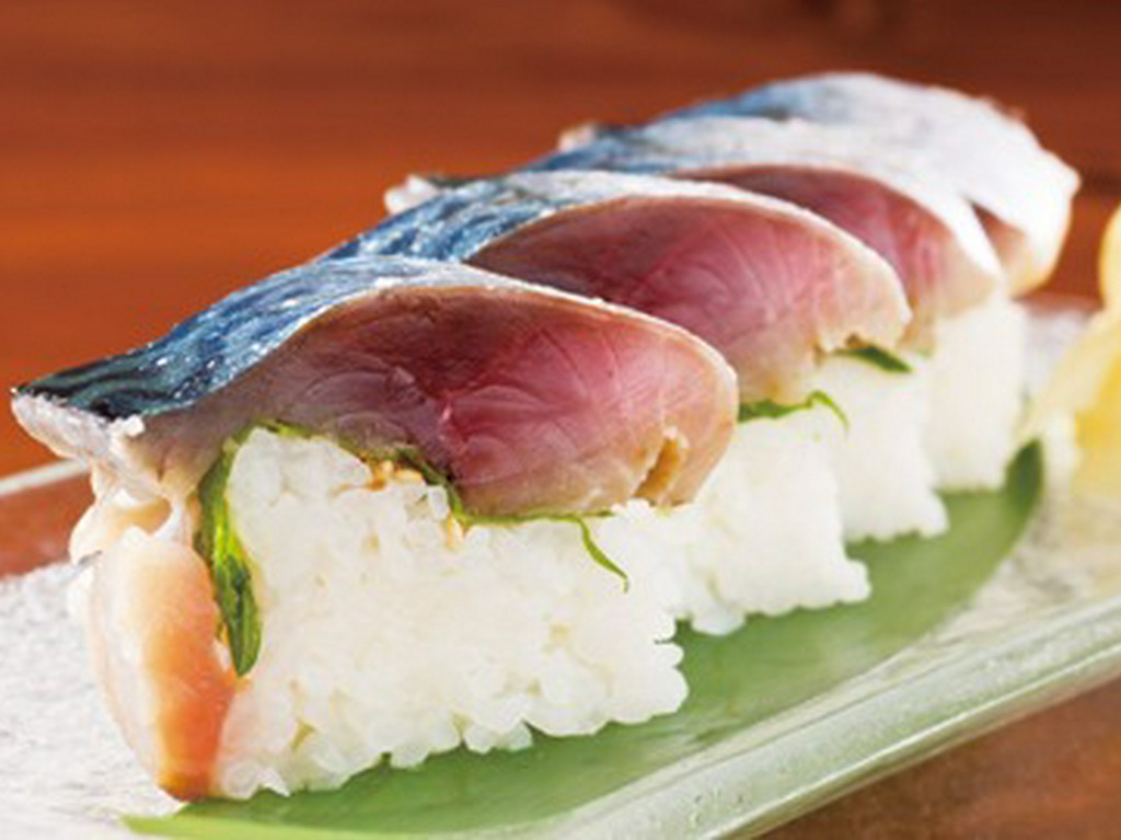 素材の旨味を存分に活かした『さばの棒ずし』も人気の一品