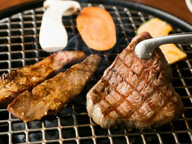 お肉本来の味を楽しむならコレ！　『本日の赤身ステーキ（150g）』