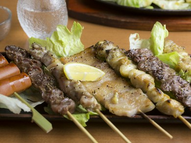 メニュー表から料理を選べる『食べ飲み放題』は、とても安価です