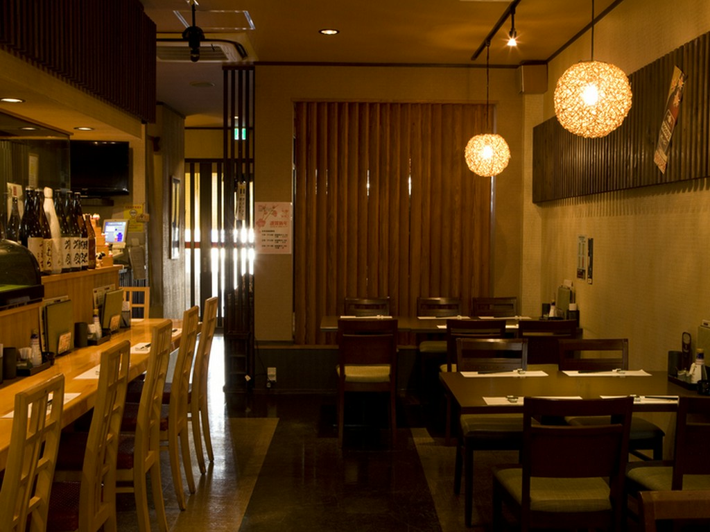 朝5時まで営業しているので大切な人とじっくり語り合えるお店