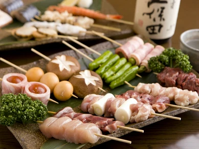 新鮮素材を丁寧に備長炭で焼き上げたバラエティー豊な『串料理』