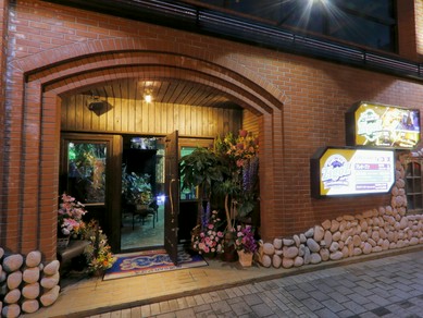 レトロな外観！雰囲気がいい完全個室（16名×２室）