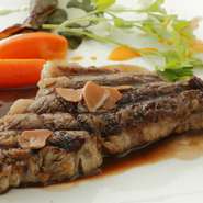 道産の牛肉にこだわった『和牛リブロ―ス』