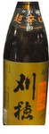 日本酒度＋１２　酸度１・６
秋田の銘酒。昔ながらの山廃仕込みで醸した超辛口純米酒。山廃独特の複雑な旨味で骨太の味わいです。味の濃い料理にもしっかりとした相性をみせます。