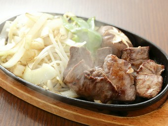 お手軽なランチメニューも充実