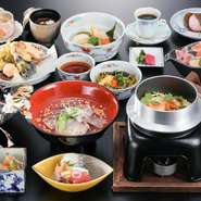 日本料理店ながら敷居が高くなく、肩肘張らずに立ち寄れるのが魅力的です。ランチもコースが充実しているので、女子会やママ友会にもオススメ。気の合う仲間同士で美味しい料理と会話を楽しんではいかが。



