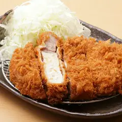 柔らかくジューシーな『上ロースカツ定食』