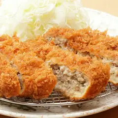 豚肉100％のジューシーな『メンチカツ』