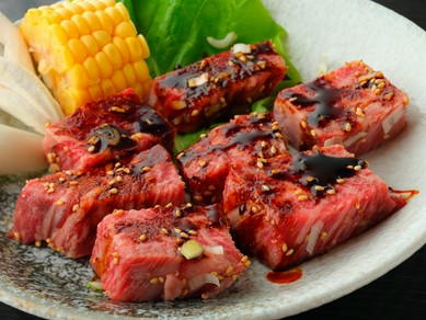 ステーキのような肉の旨みがたまらない『サイコロカルビ』