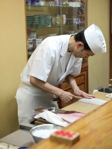 料理の道を極めつつ「出町子供歌舞伎曳山」へも深い造詣をもつ