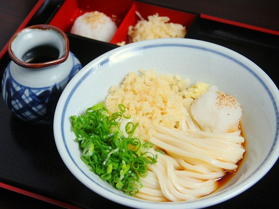 セルフうどん たぬき屋 岡山市その他 うどん のグルメ情報 ヒトサラ