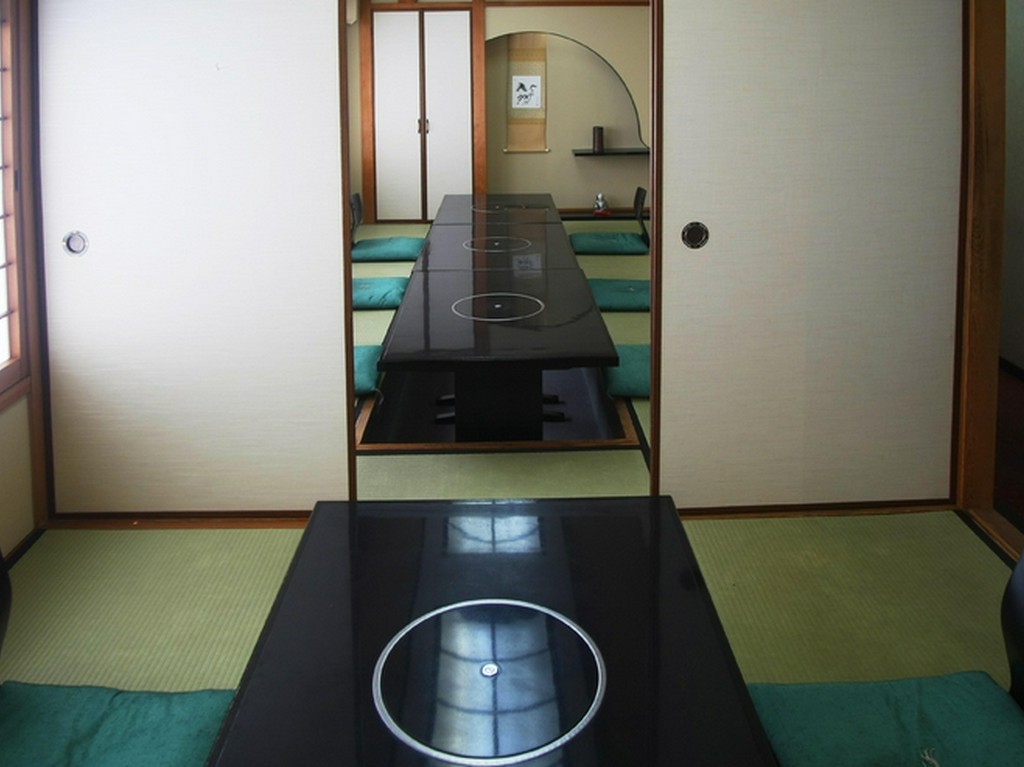 用途にあわせて選べるゆったりできる個室が4部屋