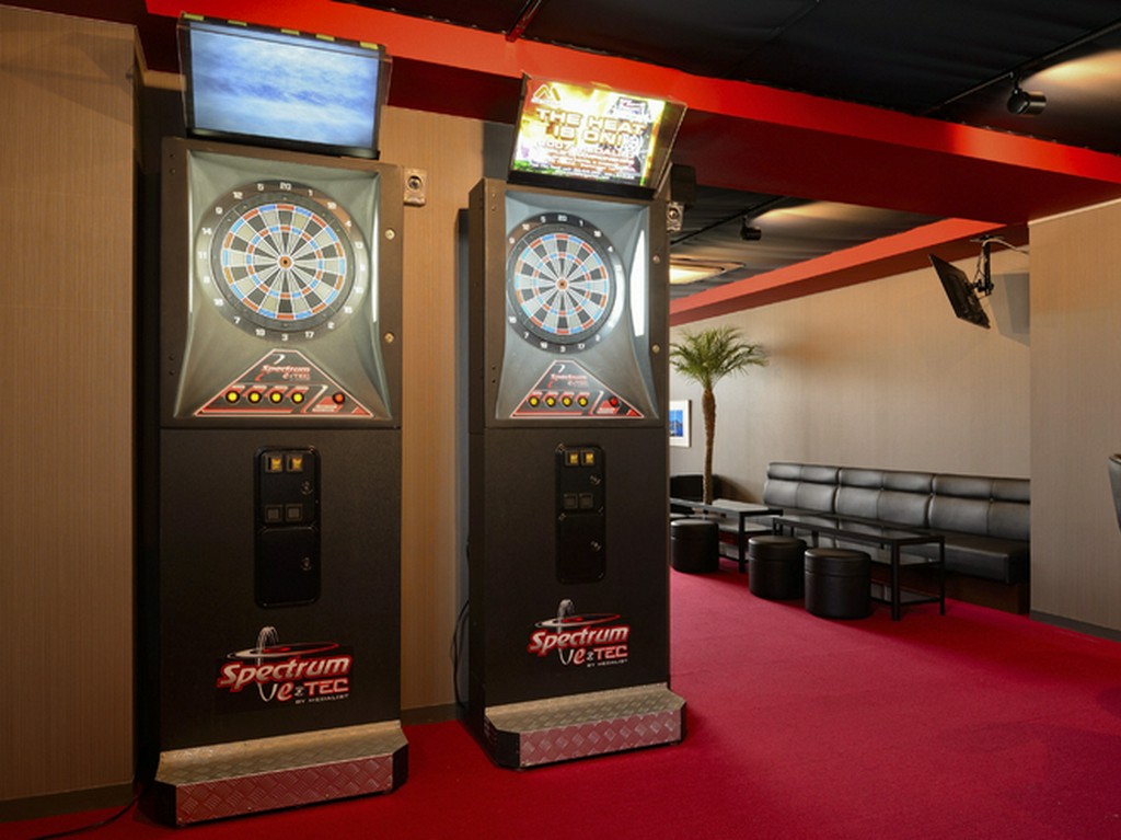 フロア全体で、ウキウキとしたパーティを開きましょう