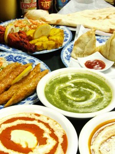 インド料理がたっぷり味わえる『スペシャルランチセット』