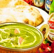 サラダ／サグチキンカレー／日替わりカレー／タンドリーチキン／シシカバブ／ナン／ライス／1ドリンク
※ナンとライスはおかわりOK！！