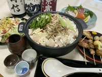 国産✖️ジュウシー✖️焼き立ての炭火焼き鳥を堪能！