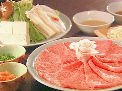 すき焼き・しゃぶしゃぶで飛騨牛の肉本来の味を満喫