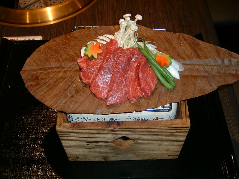 飛騨牛サーロイン朴葉味噌焼き