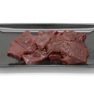 肝臓。ビタミンや鉄分が豊富。独特の甘みとコクが堪能できます。