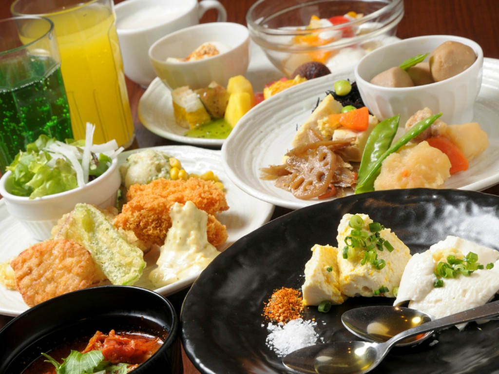 「健康」「ヘルシー」をコンセプトにした健康美食ビュッフェ