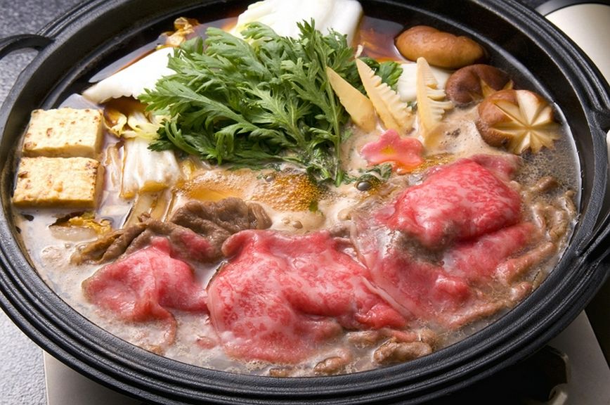   銀座「マロニエゲート」の最上階ですき焼きに舌鼓！