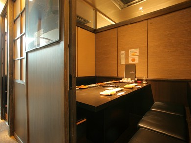 個室風の席なので、周囲を気にせずゆったり焼肉が楽しめる