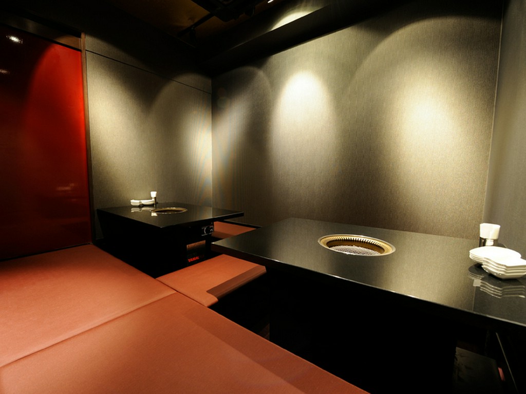 ゆっくりと食事を楽しめる個室もご用意