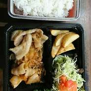 生姜焼き弁当　650＋税
エビカツ弁当　680＋税
手造りハンバーグ弁当　800＋税
シーフードピッツァ　910＋税
照り焼きハンバーグピッツァ～半熟玉子乗せ～　880＋税
ペスカトーレ　860＋税　他多数あります