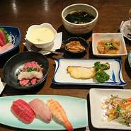 前菜・小鉢・サラダ・御造り3種盛・焼き物・揚げ物・蒸し物・一品料理・お食事・汁物・デザート