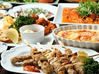 お店自慢の料理をたっぷりと満喫できるコース。リーズナブルな価格で心ゆくまで楽しめます。